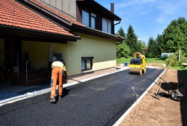 Blacktopping Service in Gilroy